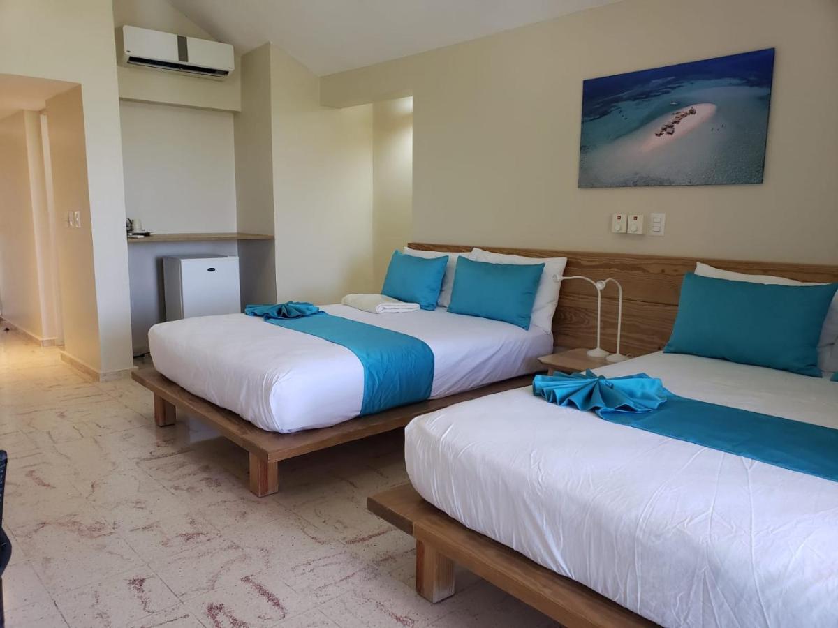 Paradise Island Beach Resort 푼타 루시아 외부 사진