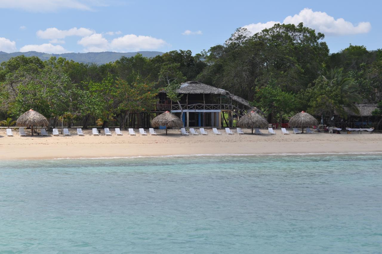 Paradise Island Beach Resort 푼타 루시아 외부 사진