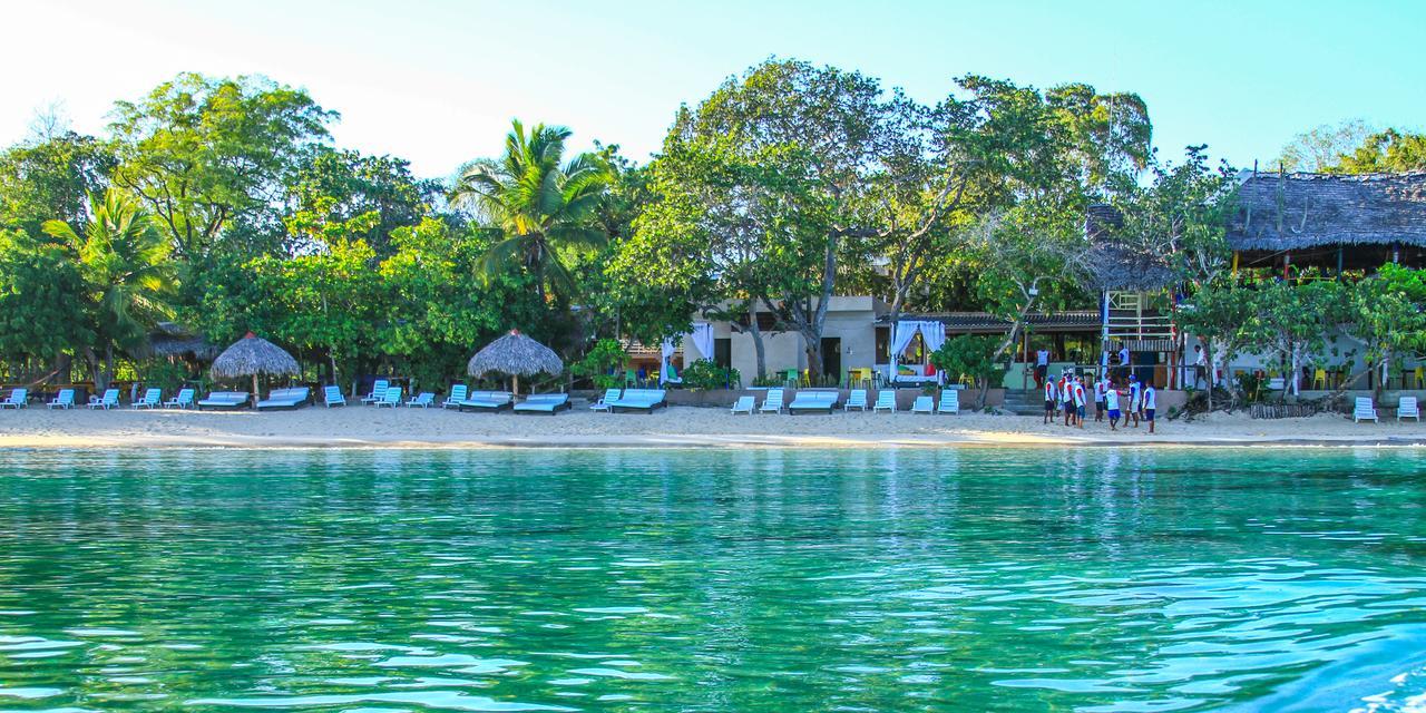 Paradise Island Beach Resort 푼타 루시아 외부 사진